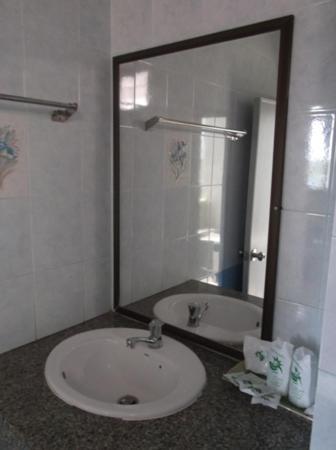SR Hotel Surat Thani Værelse billede